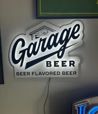 JASON FLAG | Garage Beer Store